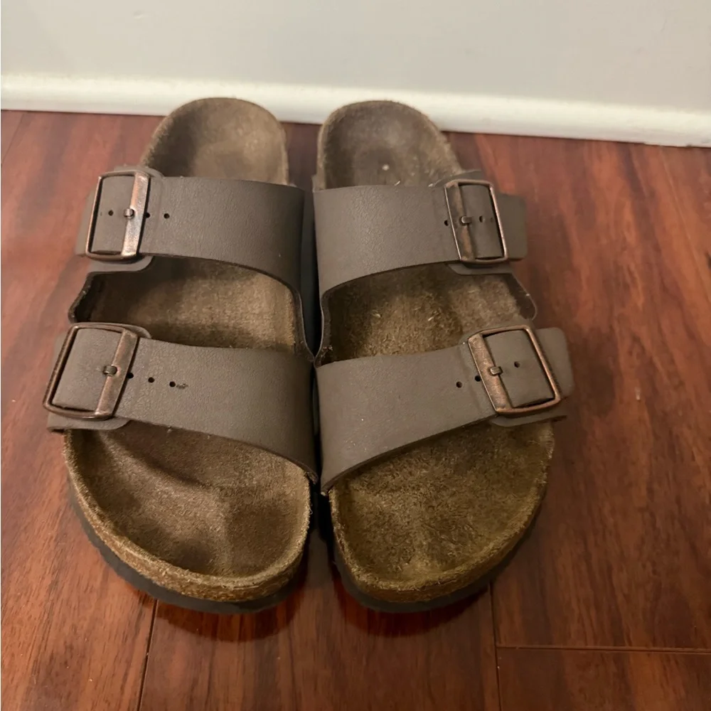 Women BIRKENSTOCK Arizona Birkibuc
Mocha Two-Strap Sandals size 8 - Picture 3 of 3